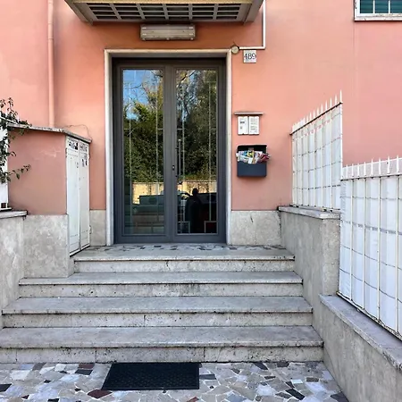Domus Gina Apartment